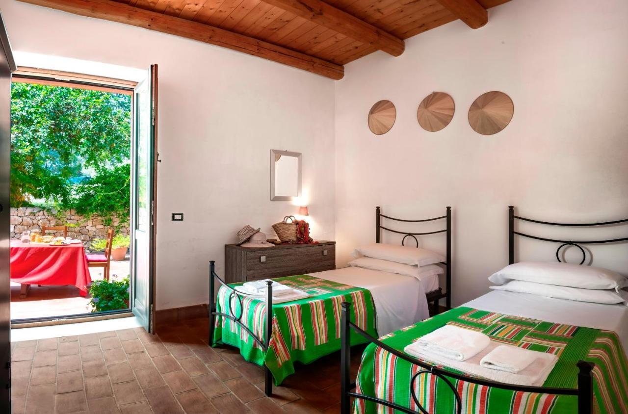 Agriturismo Borgo Degli Ulivi Canicattini Bagni Exterior foto