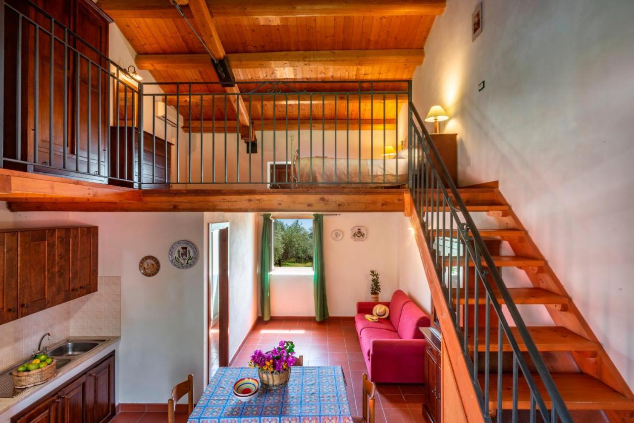 Agriturismo Borgo Degli Ulivi Canicattini Bagni Exterior foto