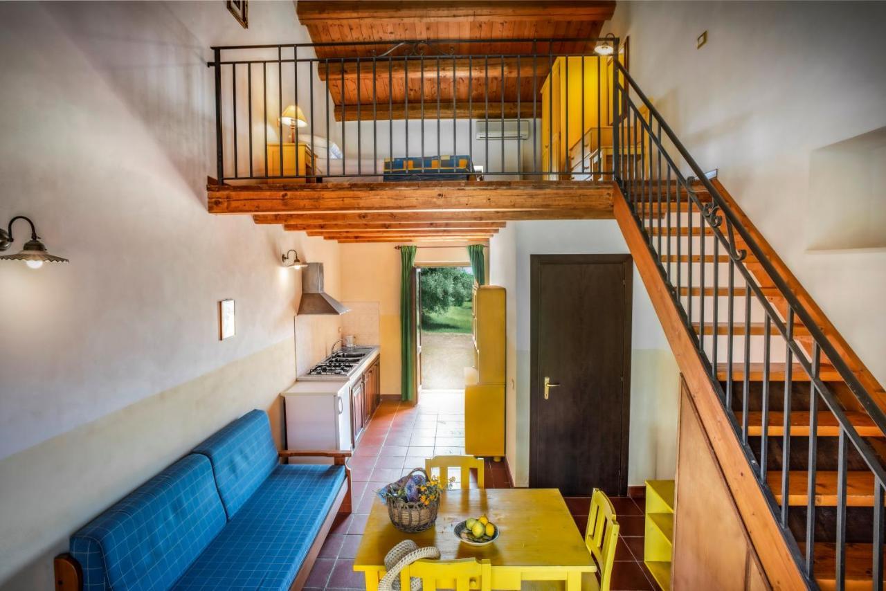 Agriturismo Borgo Degli Ulivi Canicattini Bagni Exterior foto