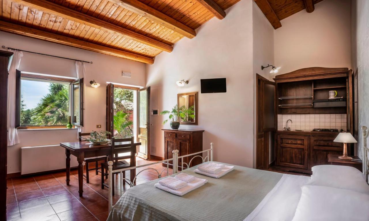 Agriturismo Borgo Degli Ulivi Canicattini Bagni Exterior foto